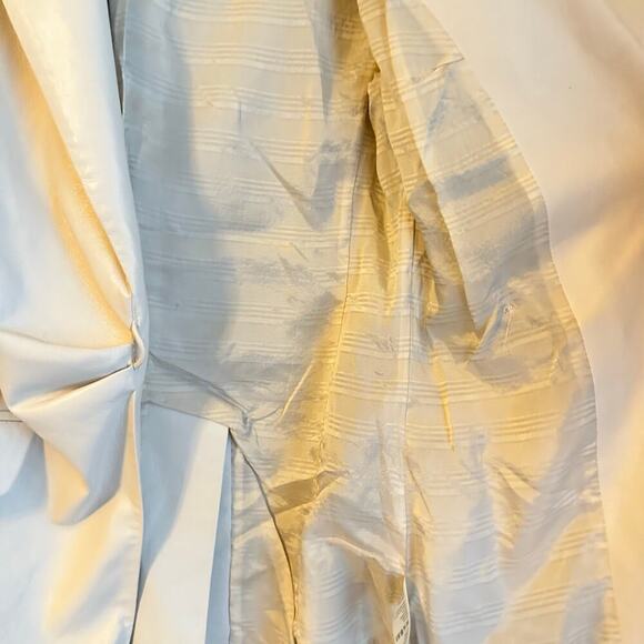 Nanushka Blair Side Button Vegan Leather Butter Soft Ivory Off White Blazer XS - Picture 7 of 10